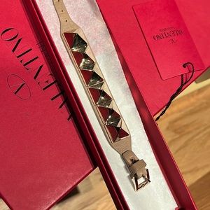 Valentino Garavani light gold bracelet